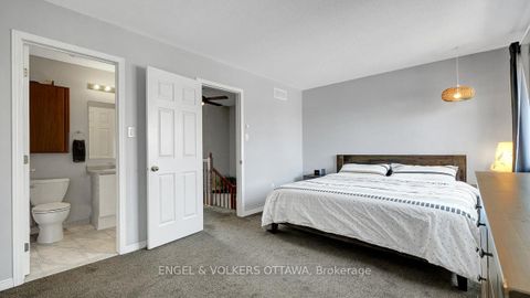 Photo 18 at 19 Mullcraft Crescent, Nepean (Longfields), Ottawa