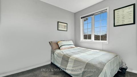 Photo 20 at 19 Mullcraft Crescent, Nepean (Longfields), Ottawa