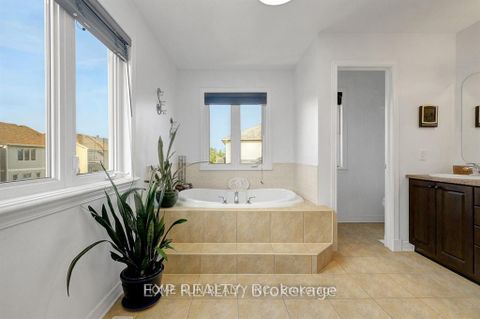 Photo 30 at 122 Rodeo Drive, Nepean (Longfields), Ottawa