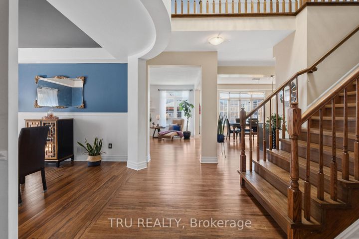 Photo 8 at 380 Blackleaf Drive, Nepean (Stonebridge), Ottawa