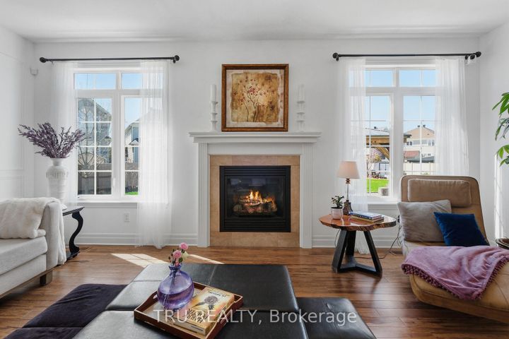 Photo 13 at 380 Blackleaf Drive, Nepean (Stonebridge), Ottawa