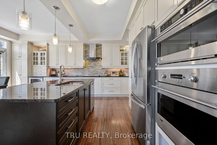 Photo 16 at 380 Blackleaf Drive, Nepean (Stonebridge), Ottawa