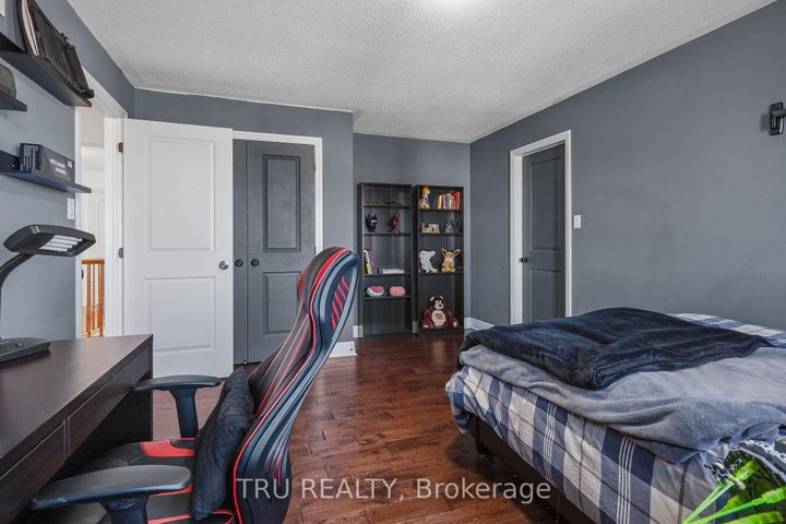 Photo 29 at 380 Blackleaf Drive, Nepean (Stonebridge), Ottawa