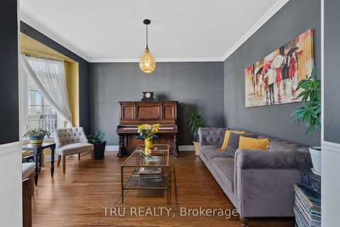 Photo 5 at 380 Blackleaf Drive, Nepean (Stonebridge), Ottawa