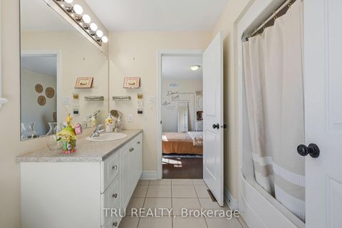 Photo 25 at 380 Blackleaf Drive, Nepean (Stonebridge), Ottawa