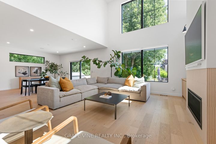 Photo 8 at 1108a Falaise Road, Nepean (Borden Farm/Stewart Farm/Carleton Heights/Parkwood Hills), Ottawa