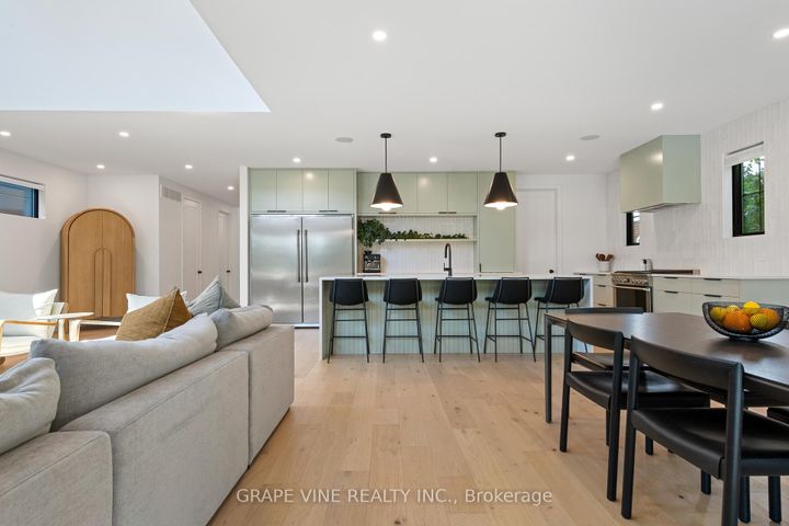 Photo 14 at 1108a Falaise Road, Nepean (Borden Farm/Stewart Farm/Carleton Heights/Parkwood Hills), Ottawa