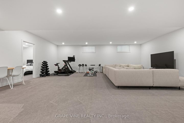 Photo 39 at 1108a Falaise Road, Nepean (Borden Farm/Stewart Farm/Carleton Heights/Parkwood Hills), Ottawa