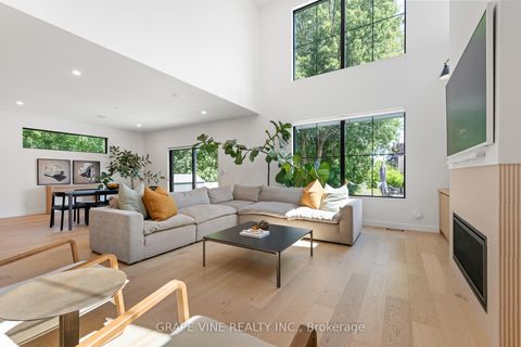 Photo 8 at 1108a Falaise Road, Nepean (Borden Farm/Stewart Farm/Carleton Heights/Parkwood Hills), Ottawa