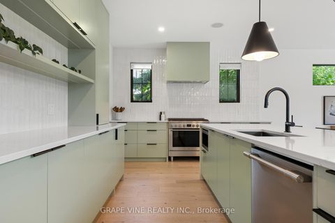 Photo 9 at 1108a Falaise Road, Nepean (Borden Farm/Stewart Farm/Carleton Heights/Parkwood Hills), Ottawa