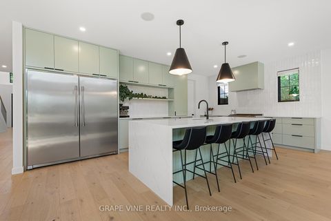 Photo 10 at 1108a Falaise Road, Nepean (Borden Farm/Stewart Farm/Carleton Heights/Parkwood Hills), Ottawa