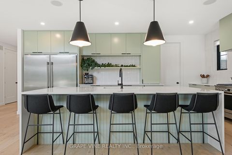 Photo 11 at 1108a Falaise Road, Nepean (Borden Farm/Stewart Farm/Carleton Heights/Parkwood Hills), Ottawa