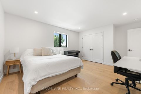 Photo 35 at 1108a Falaise Road, Nepean (Borden Farm/Stewart Farm/Carleton Heights/Parkwood Hills), Ottawa