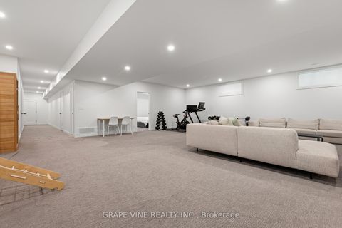 Photo 40 at 1108a Falaise Road, Nepean (Borden Farm/Stewart Farm/Carleton Heights/Parkwood Hills), Ottawa