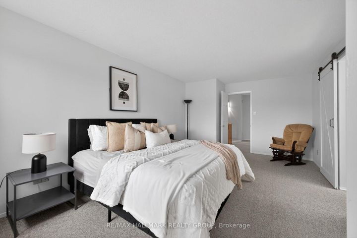 Photo 19 at 80 PICKWICK Drive, Nepean (Cedargrove/Fraserdale), Ottawa