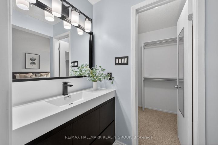 Photo 27 at 80 PICKWICK Drive, Nepean (Cedargrove/Fraserdale), Ottawa