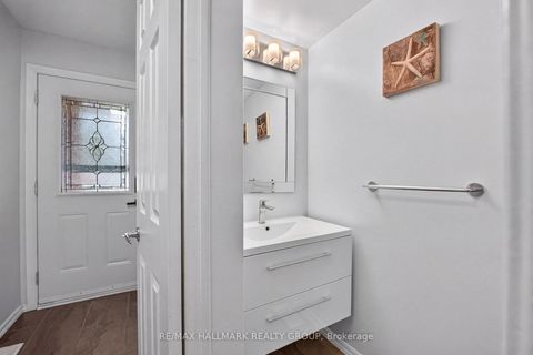Photo 2 at 80 PICKWICK Drive, Nepean (Cedargrove/Fraserdale), Ottawa