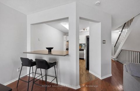 Photo 11 at 80 PICKWICK Drive, Nepean (Cedargrove/Fraserdale), Ottawa