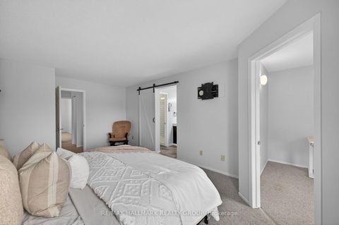 Photo 20 at 80 PICKWICK Drive, Nepean (Cedargrove/Fraserdale), Ottawa