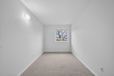 Photo 30 at 80 PICKWICK Drive, Nepean (Cedargrove/Fraserdale), Ottawa