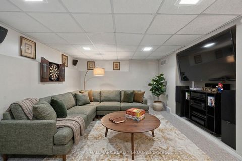 Photo 38 at 80 PICKWICK Drive, Nepean (Cedargrove/Fraserdale), Ottawa