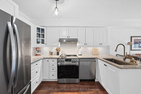 Photo 8 at 199 Golflinks Drive, Nepean (Stonebridge), Ottawa