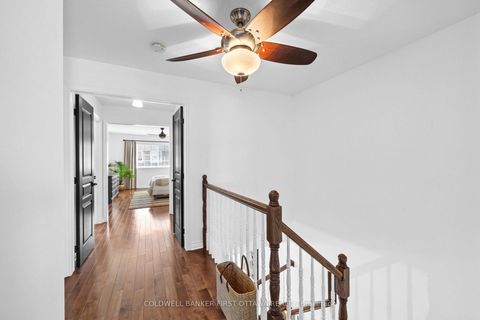 Photo 12 at 199 Golflinks Drive, Nepean (Stonebridge), Ottawa