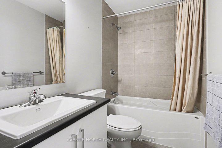 Photo 15 at 159 Bending Way, Nepean (Hearts Desire), Ottawa