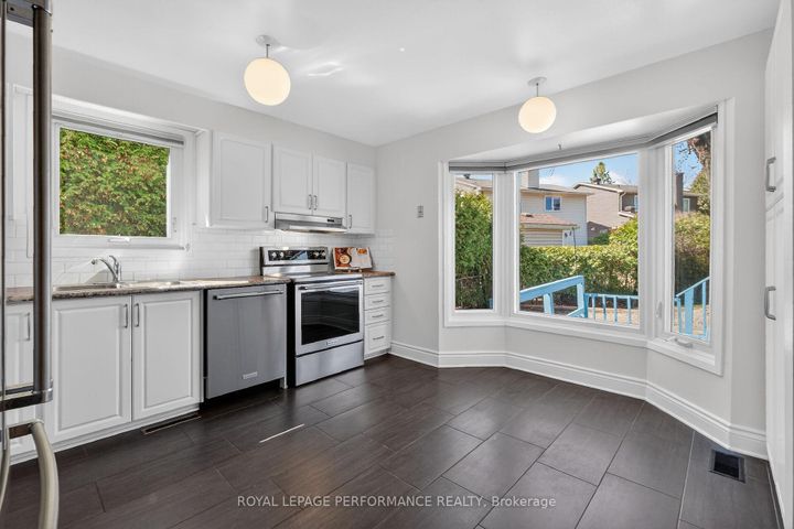 Photo 12 at 13 Valley Ridge Street, Nepean (Borden Farm/Stewart Farm/Carleton Heights/Parkwood Hills), Ottawa