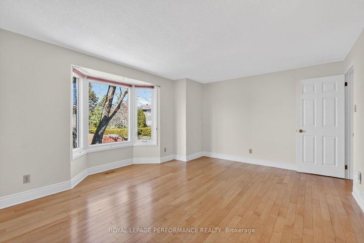 Photo 25 at 13 Valley Ridge Street, Nepean (Borden Farm/Stewart Farm/Carleton Heights/Parkwood Hills), Ottawa