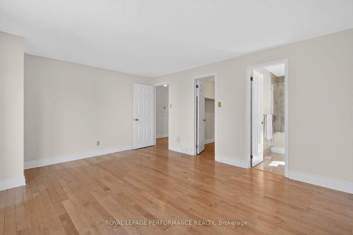 Photo 26 at 13 Valley Ridge Street, Nepean (Borden Farm/Stewart Farm/Carleton Heights/Parkwood Hills), Ottawa