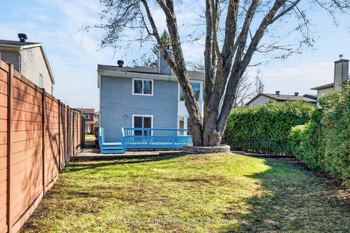 Photo 48 at 13 Valley Ridge Street, Nepean (Borden Farm/Stewart Farm/Carleton Heights/Parkwood Hills), Ottawa