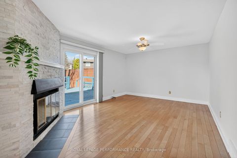 Photo 16 at 13 Valley Ridge Street, Nepean (Borden Farm/Stewart Farm/Carleton Heights/Parkwood Hills), Ottawa