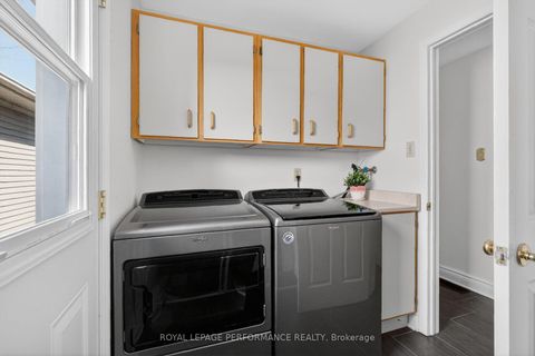 Photo 21 at 13 Valley Ridge Street, Nepean (Borden Farm/Stewart Farm/Carleton Heights/Parkwood Hills), Ottawa