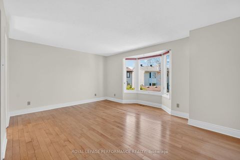 Photo 24 at 13 Valley Ridge Street, Nepean (Borden Farm/Stewart Farm/Carleton Heights/Parkwood Hills), Ottawa