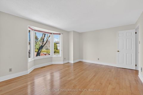 Photo 25 at 13 Valley Ridge Street, Nepean (Borden Farm/Stewart Farm/Carleton Heights/Parkwood Hills), Ottawa