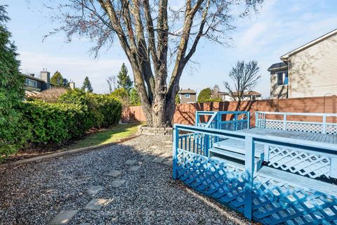 Photo 49 at 13 Valley Ridge Street, Nepean (Borden Farm/Stewart Farm/Carleton Heights/Parkwood Hills), Ottawa