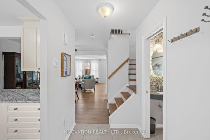 Photo 3 at 22 - 920 Dynes Road, Nepean (Carleton Square), Ottawa