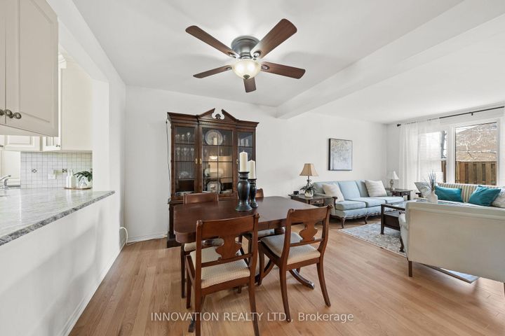 Photo 9 at 22 - 920 Dynes Road, Nepean (Carleton Square), Ottawa