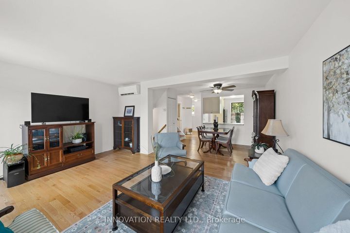 Photo 14 at 22 - 920 Dynes Road, Nepean (Carleton Square), Ottawa