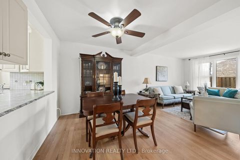 Photo 9 at 22 - 920 Dynes Road, Nepean (Carleton Square), Ottawa