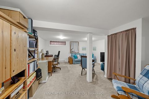 Photo 23 at 22 - 920 Dynes Road, Nepean (Carleton Square), Ottawa