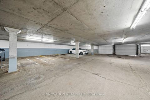 Photo 34 at 22 - 920 Dynes Road, Nepean (Carleton Square), Ottawa