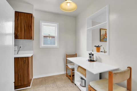 Photo 7 at 730 Malibu Terrace, Nepean (Courtland Park), Ottawa