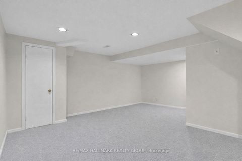Photo 19 at 730 Malibu Terrace, Nepean (Courtland Park), Ottawa