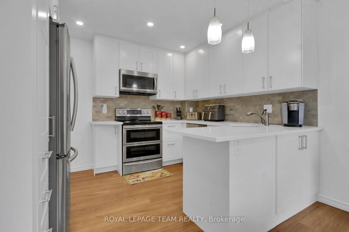 Photo 16 at D - 30 Black Forest Lane, Nepean (Arbeatha Park), Ottawa