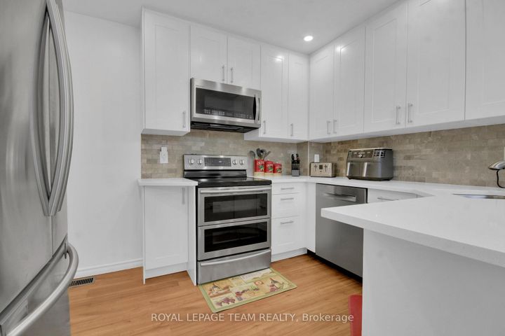 Photo 18 at D - 30 Black Forest Lane, Nepean (Arbeatha Park), Ottawa