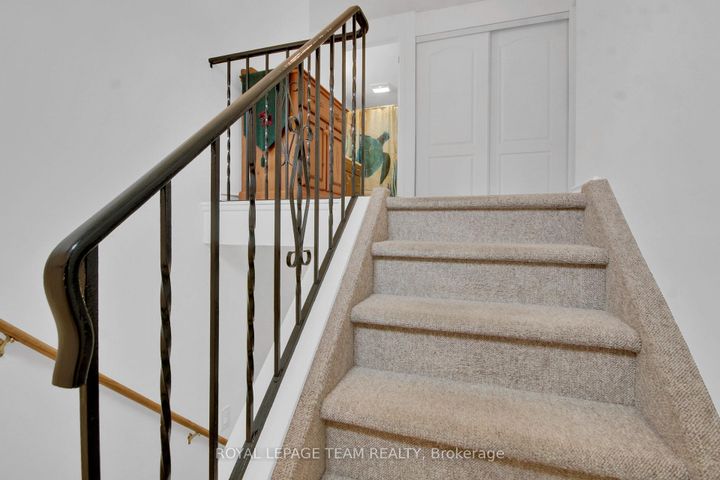 Photo 23 at D - 30 Black Forest Lane, Nepean (Arbeatha Park), Ottawa