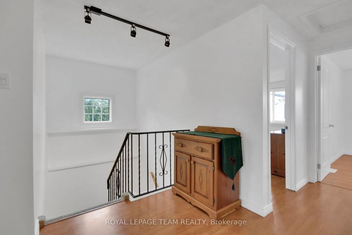 Photo 24 at D - 30 Black Forest Lane, Nepean (Arbeatha Park), Ottawa