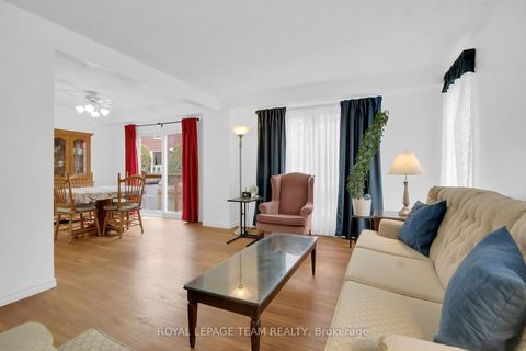 Photo 10 at D - 30 Black Forest Lane, Nepean (Arbeatha Park), Ottawa